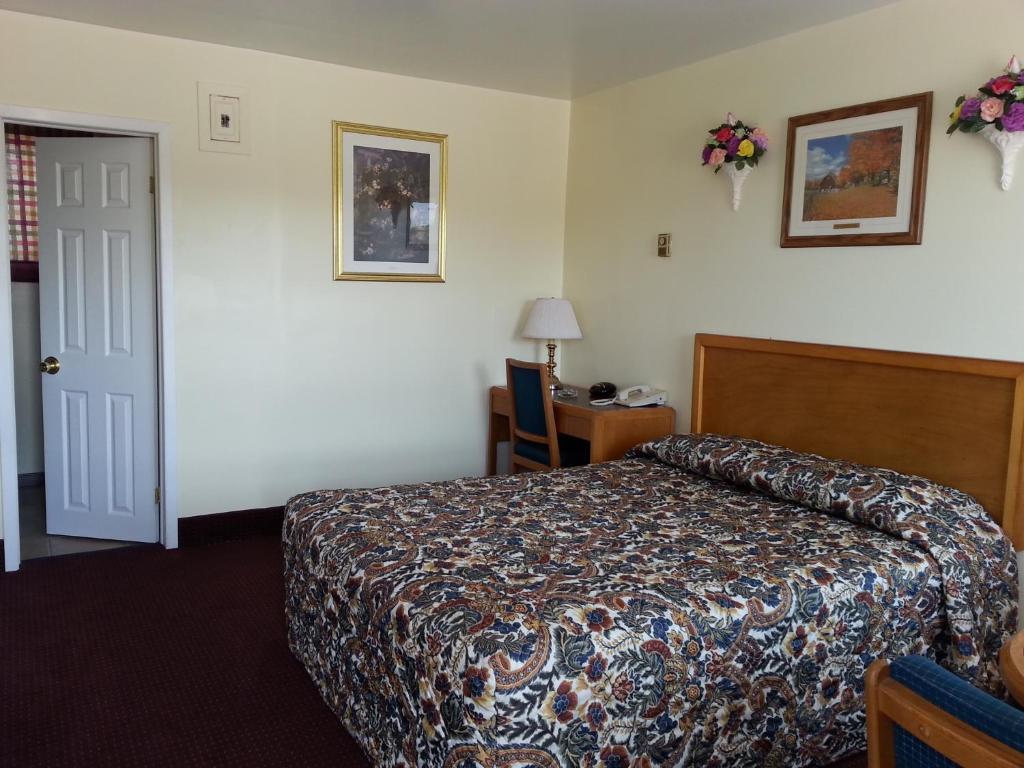 River Mist Inn Sturgeon Falls Rom bilde