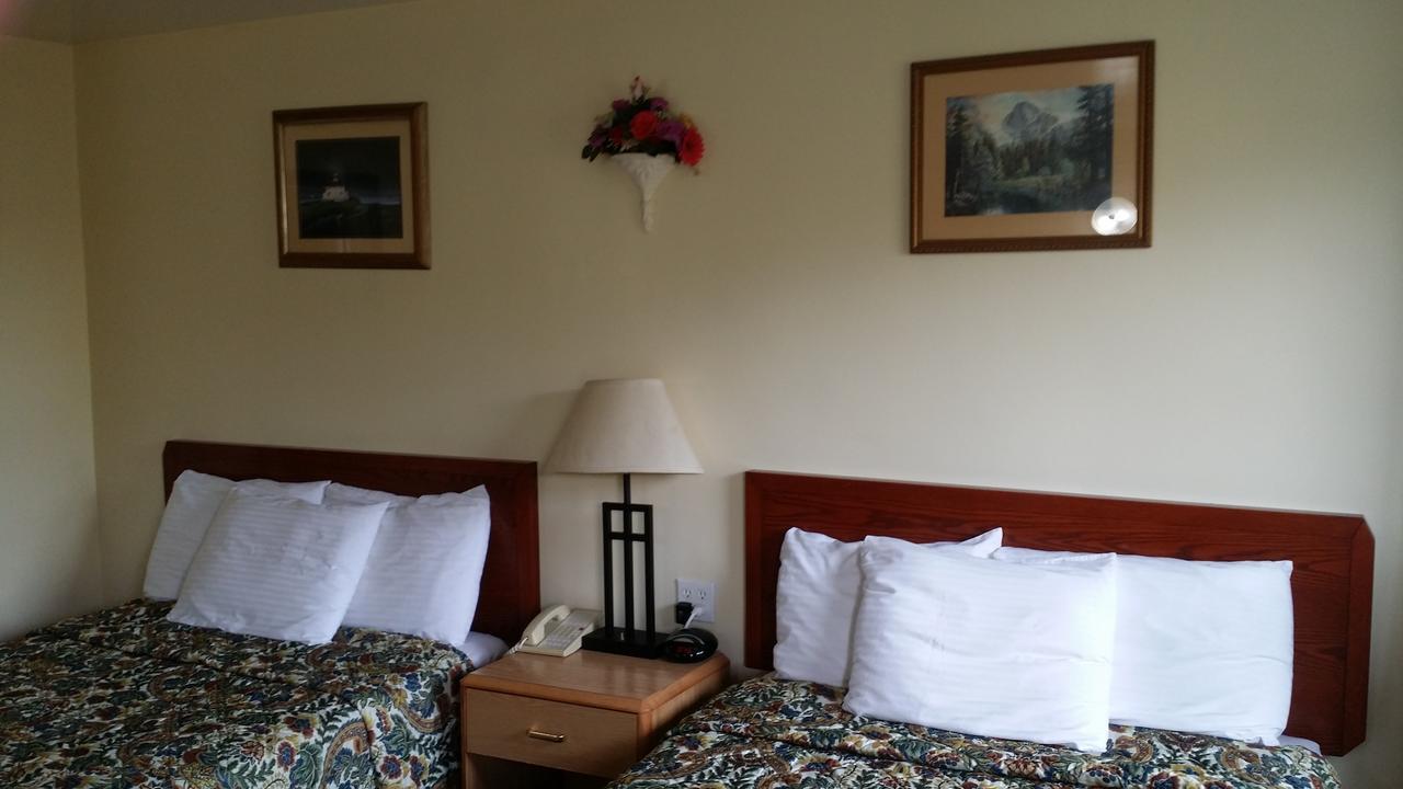River Mist Inn Sturgeon Falls Eksteriør bilde