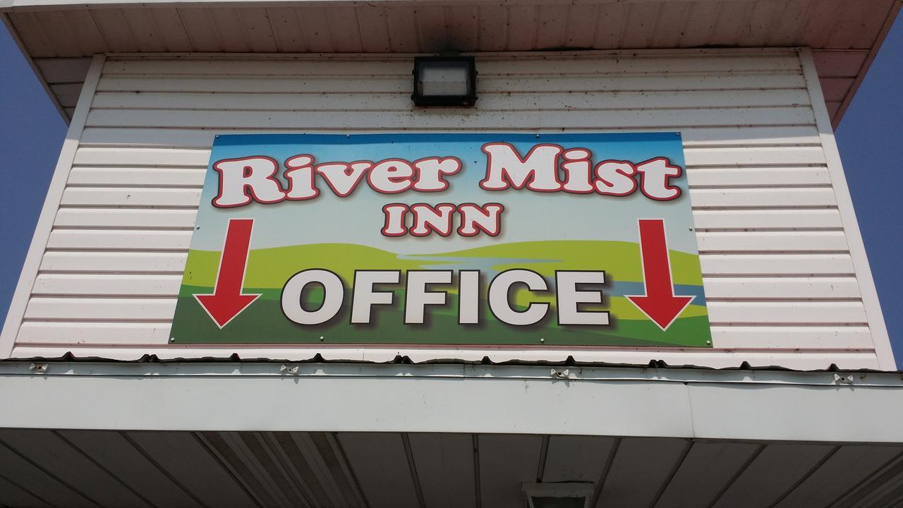 River Mist Inn Sturgeon Falls Eksteriør bilde
